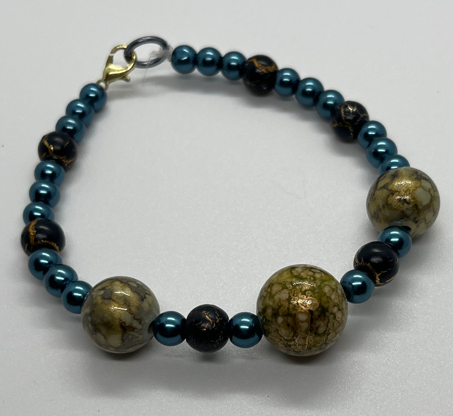 9" Mixed Bead Bracelet