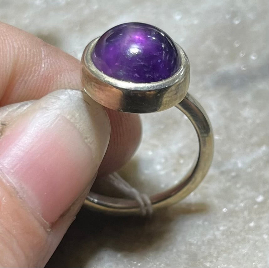 Sterling Silver Amethyst Cabochon Ring Size 7.5